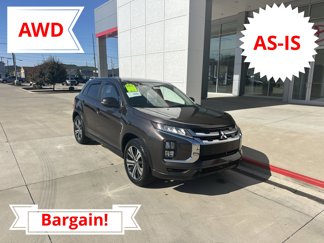 Used 2021 Mitsubishi Outlander Sport SE image 1