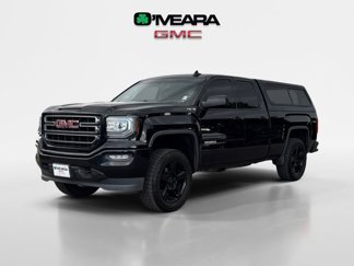 Used 2017 GMC Sierra 1500 SLE w/ SLE Value Package image 1