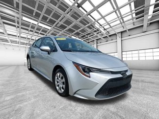 Used 2022 Toyota Corolla LE image 1