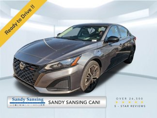 Used 2023 Nissan Altima 2.5 SR image 1