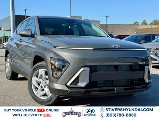 New 2025 Hyundai Kona SE image 1