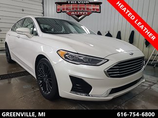 Used 2019 Ford Fusion SEL image 1