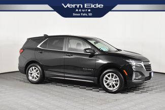 Used 2024 Chevrolet Equinox LT image 1