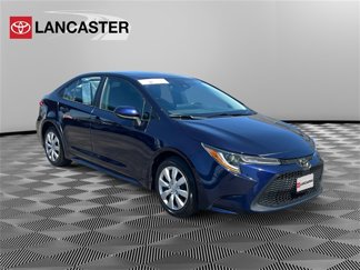 Certified 2022 Toyota Corolla LE image 1