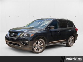 Used 2020 Nissan Pathfinder SV image 1