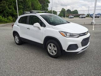 Used 2020 Chevrolet Trax LT w/ LT Convenience Package image 1