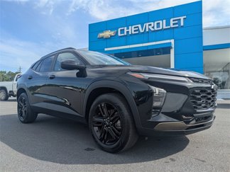 Used 2024 Chevrolet Trax ACTIV w/ Driver Confidence Package image 1