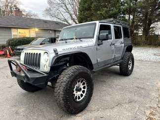 Used 2015 Jeep Wrangler Unlimited Rubicon w/ Connectivity Group image 1