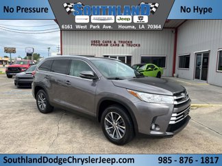 Used 2019 Toyota Highlander XLE image 1