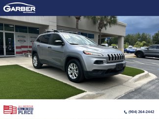 Used 2016 Jeep Cherokee Sport image 1