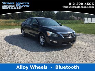 Used 2013 Nissan Altima 2.5 S image 1