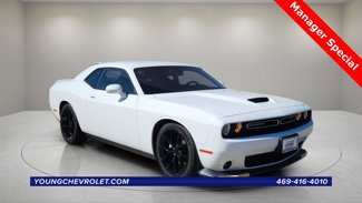 Used 2022 Dodge Challenger GT image 1