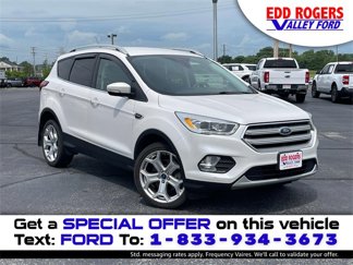 Used 2019 Ford Escape Titanium image 1