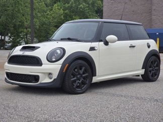 Used 2012 MINI Cooper S image 1