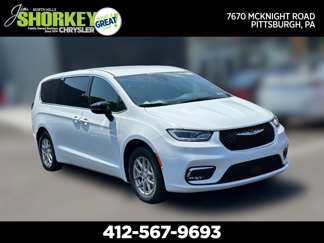 New 2025 Chrysler Pacifica Select image 1