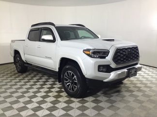 Used 2022 Toyota Tacoma TRD Sport image 1