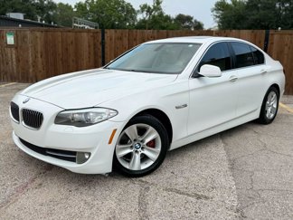 Used 2011 BMW 528i Sedan image 1