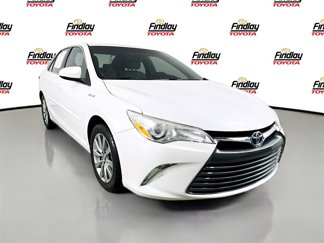 Certified 2017 Toyota Camry XLE image 1