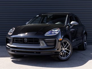 Used 2025 Porsche Macan Turbo image 1
