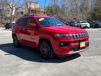 Certified 2022 Jeep Compass Limited image 1
