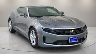 Used 2020 Chevrolet Camaro LT image 1