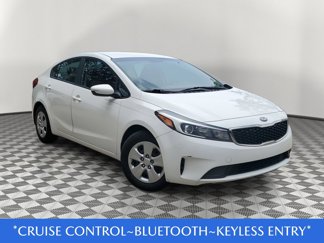 Used 2018 Kia Forte LX image 1