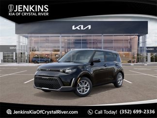 New 2025 Kia Soul LX image 1