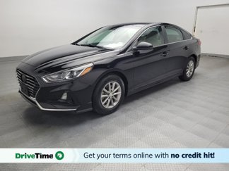 Used 2018 Hyundai Sonata SE image 1