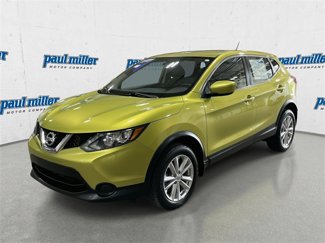 Used 2017 Nissan Rogue Sport S w/ S Appearance Package image 1