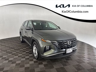 Used 2023 Hyundai Tucson SE image 1