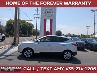 Used 2011 Hyundai Tucson Limited w/ Premium Pkg 3 image 1