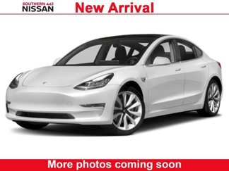 Used 2019 Tesla Model 3 Standard Range Plus image 1