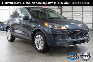 Used 2022 Ford Escape SE image 1