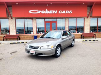 Used 2000 Toyota Camry LE image 1