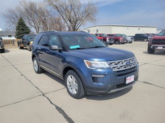 Used 2018 Ford Explorer XLT image 1