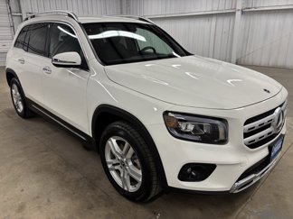 Used 2023 Mercedes-Benz GLB 250 image 1