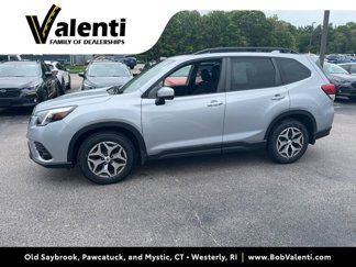 Used 2022 Subaru Forester Premium image 1