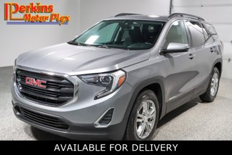 Used 2020 GMC Terrain SLE w/ Driver Convenience Package image 1