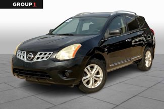 Used 2012 Nissan Rogue SV image 1