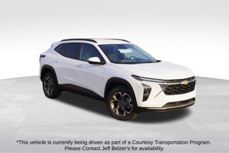 New 2025 Chevrolet Trax LT w/ Driver Confidence Package image 1