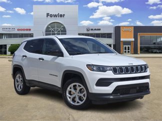 Used 2024 Jeep Compass Sport image 1