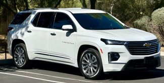 Used 2023 Chevrolet Traverse Premier image 1