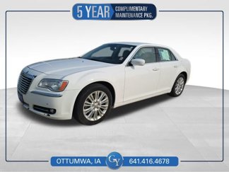 Used 2013 Chrysler 300 AWD w/ Driver Convenience Group image 1
