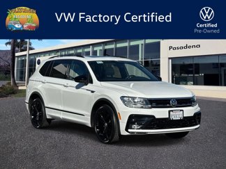 Certified 2021 Volkswagen Tiguan SE R-Line image 1