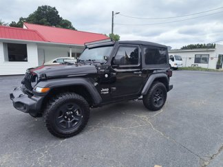 Used 2018 Jeep Wrangler Sport image 1