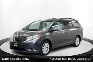 Used 2014 Toyota Sienna XLE image 1