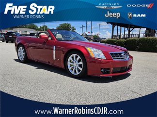 Used 2009 Cadillac XLR image 1