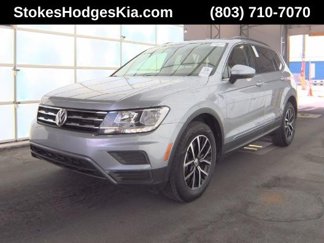 Used 2021 Volkswagen Tiguan SE image 1