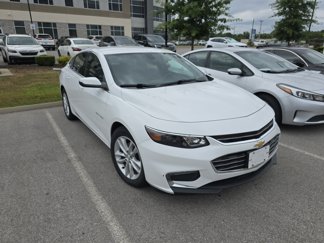 Used 2018 Chevrolet Malibu LT image 1