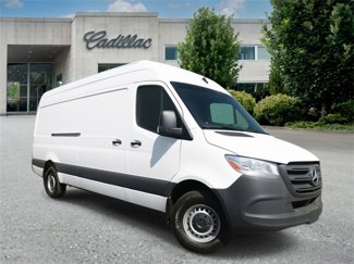 Used 2023 Mercedes-Benz Sprinter 2500 image 1